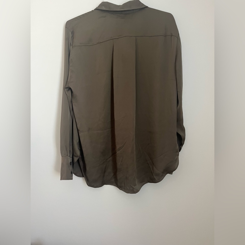 H&M shirt with a sheen long sleeves dark green - Picture 9 of 9